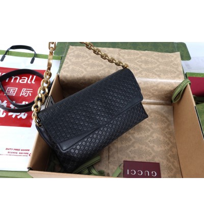 Gucci Medium shoulder bag with chain 857622