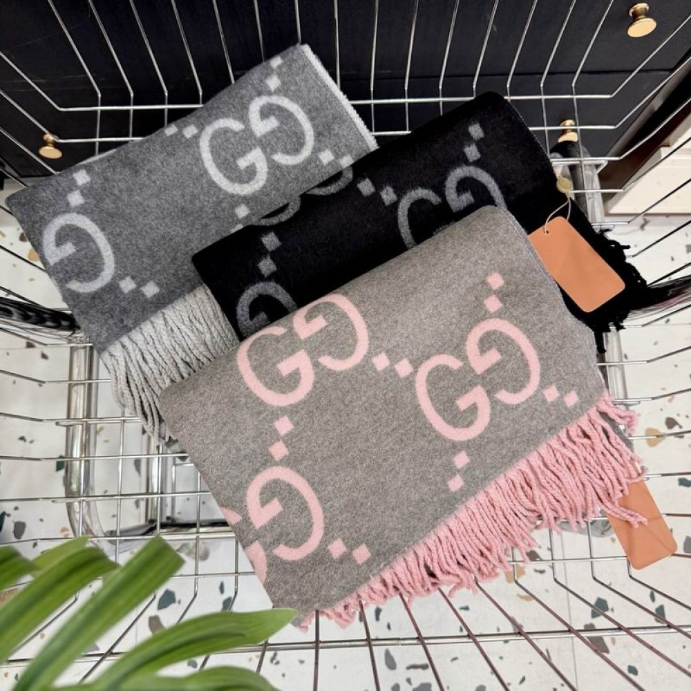 Gucci scarf  70x180cm Accesories