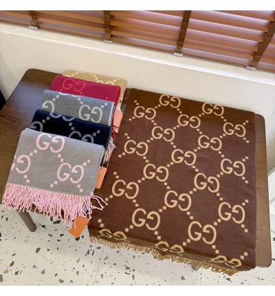 Gucci scarf  70x180cm