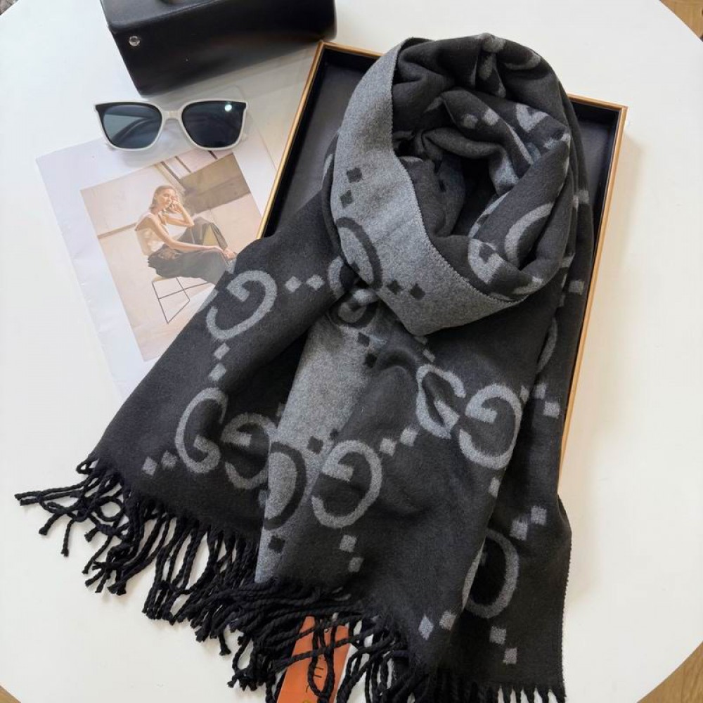 Gucci scarf  70x180cm Accesories