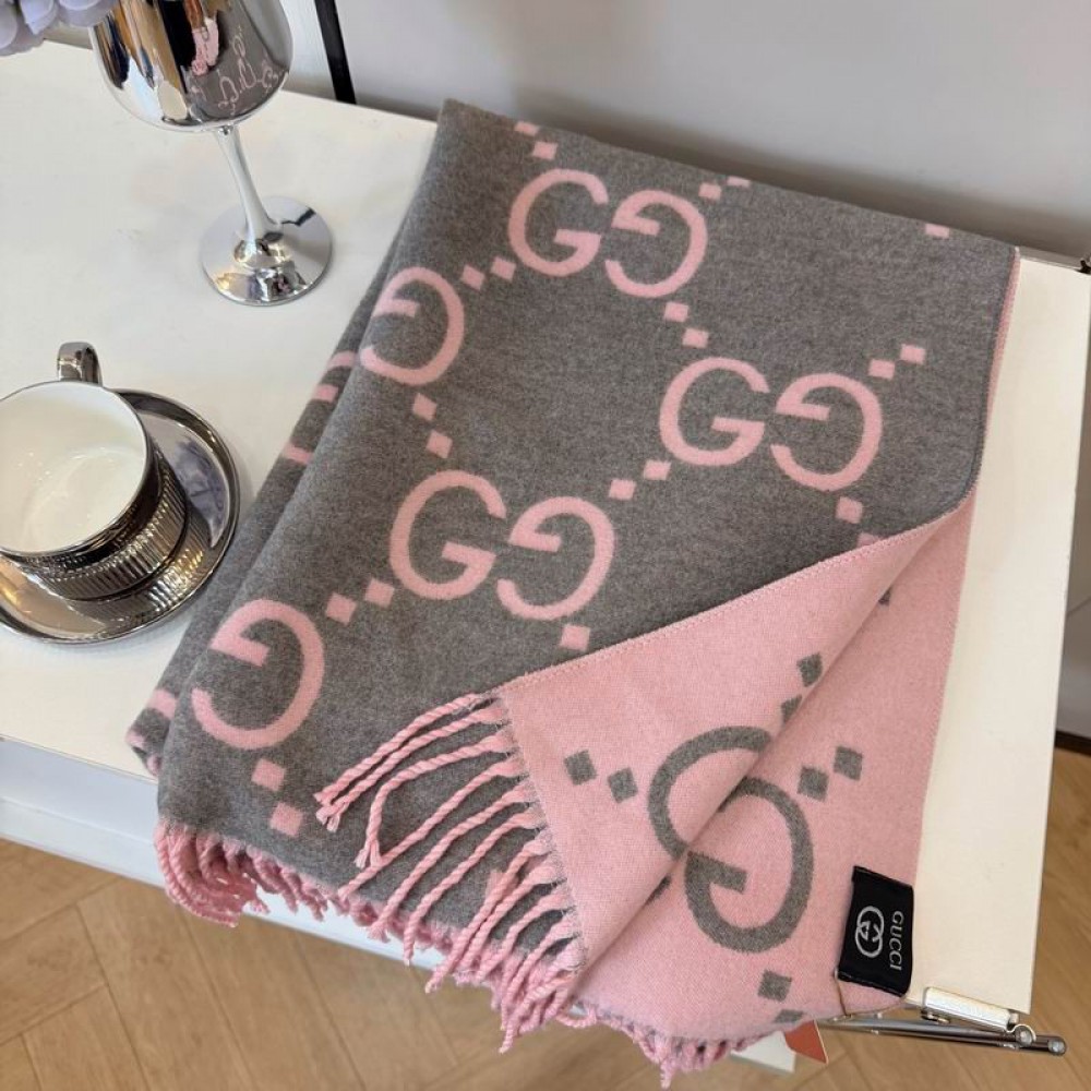 Gucci scarf  70x180cm Accesories