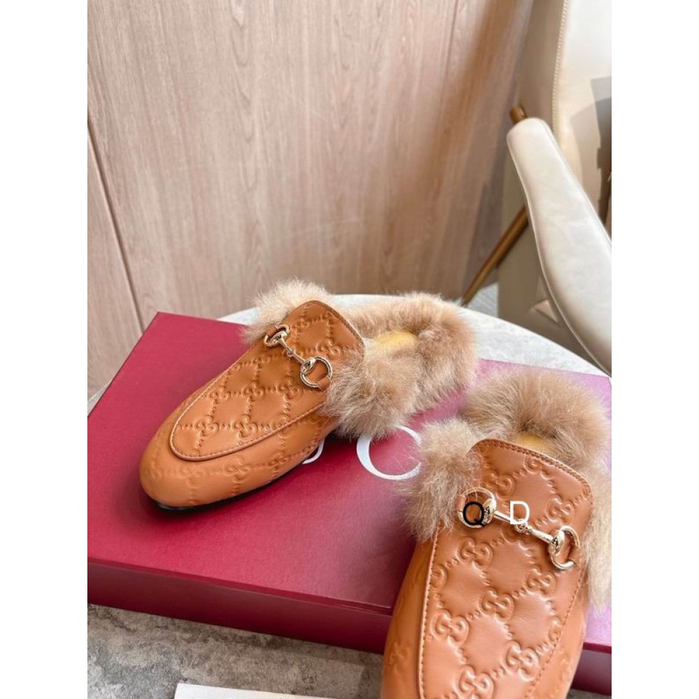 Gucci shearling horsebit mules 36-41 Shoes
