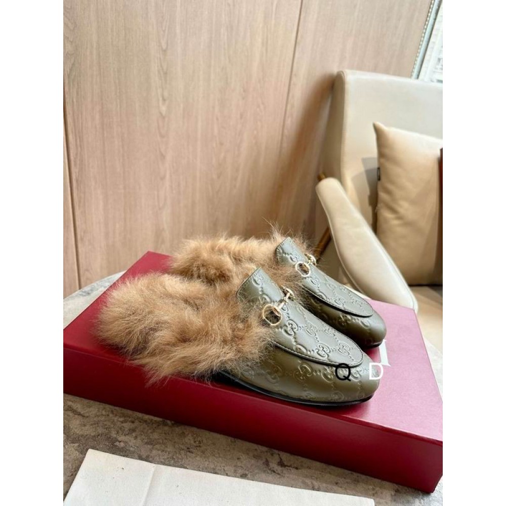 Gucci shearling horsebit mules 36-41 Shoes