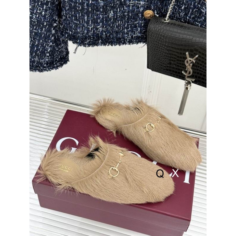 Gucci shearling horsebit mules 36-41 Shoes