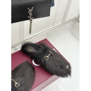 Gucci shearling horsebit mules 36-41 Shoes