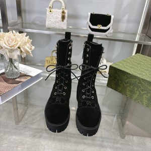 Gucci heeled boots suede Shoes