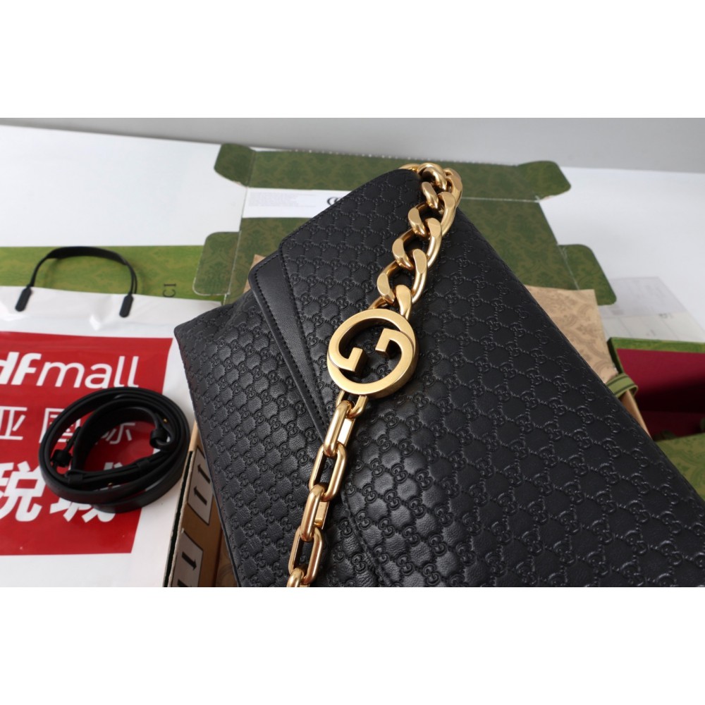 Gucci Large shoulder bag with chain 857362  Bags
