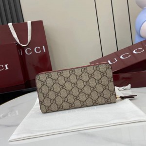 Gucci wallet 19.5x11.5cm Accesories