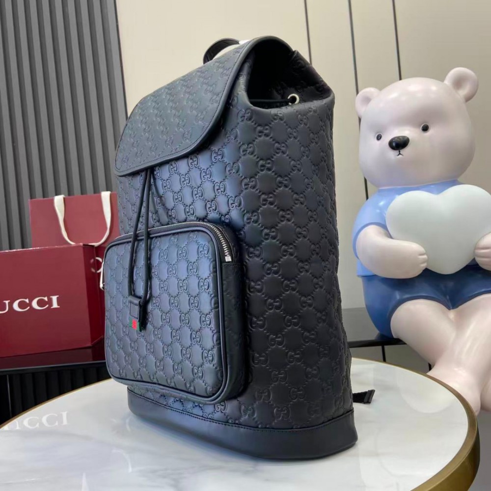 Gucci Emblem medium backpack 854750 34x44x15cm Bags