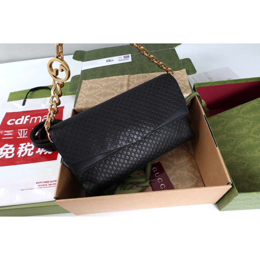 Gucci Large shoulder bag with chain 857362  Bags