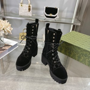 Gucci heeled boots suede Shoes