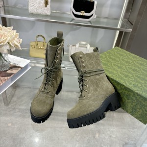 Gucci heeled boots suede Shoes