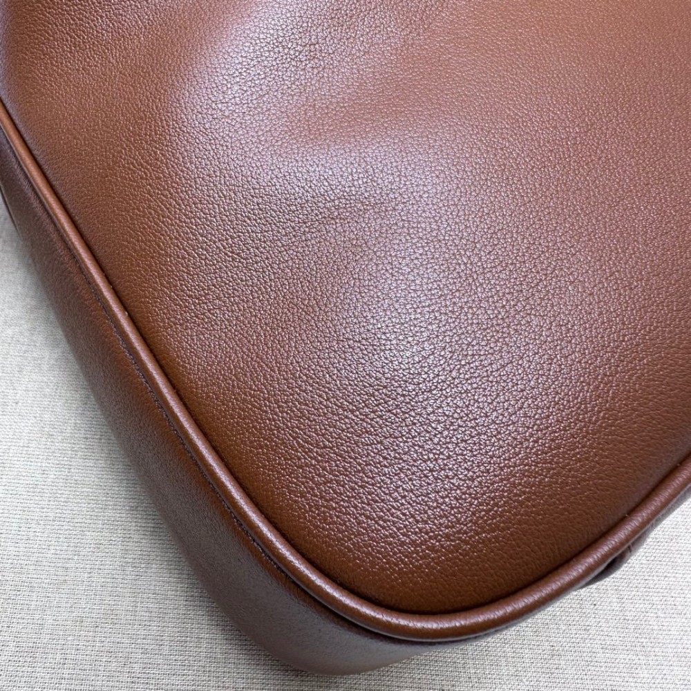 Gucci Diana medium shoulder bag 746124 30cmx23cmx6.5cm Bags