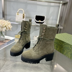 Gucci heeled boots suede Shoes