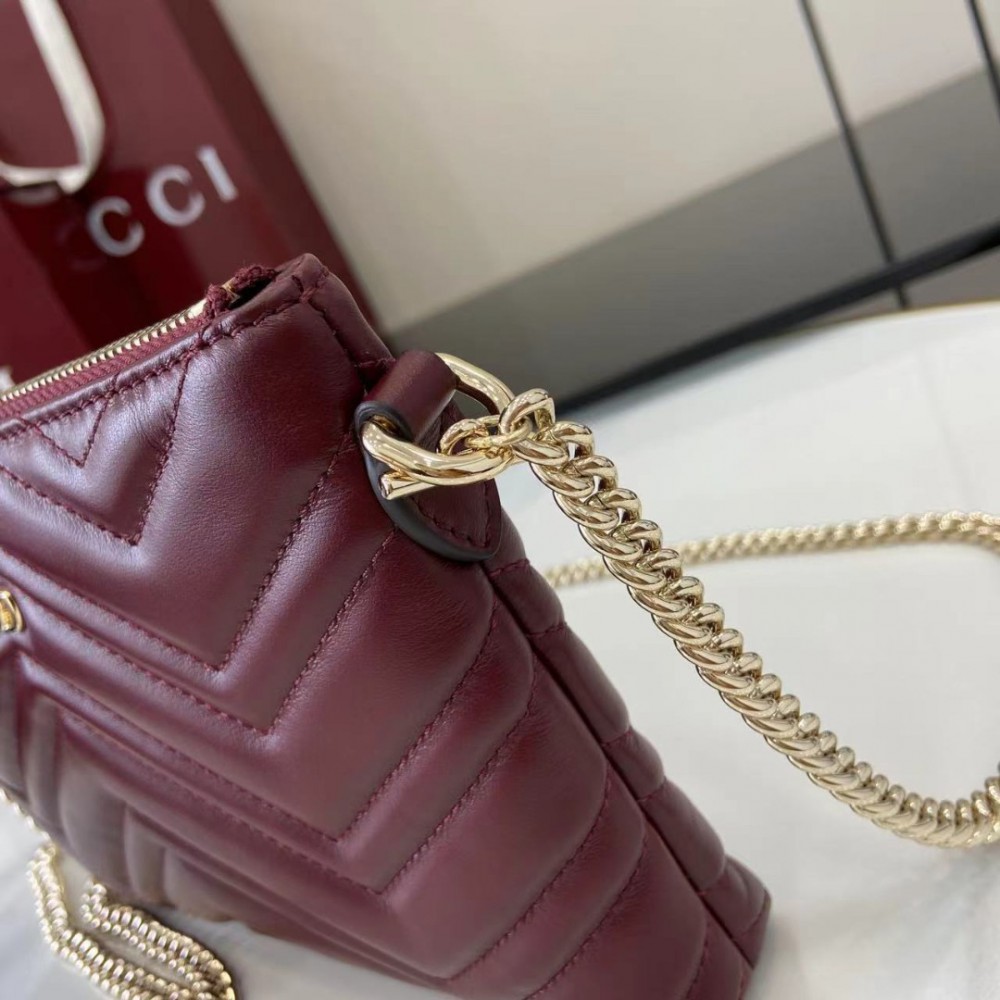 Gucci Marmont pochette with chain 837742 21x15x3.5cm Bags