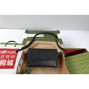 Gucci Medium shoulder bag with chain 857622 Bags