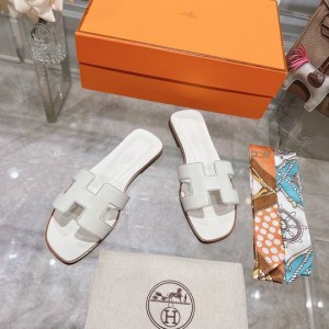 Hermes Oran slides 36-42 Shoes