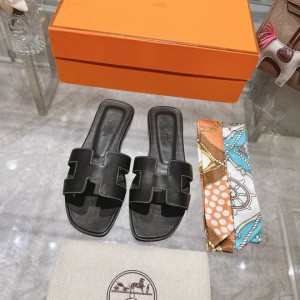 Hermes Oran slides 36-42 Shoes