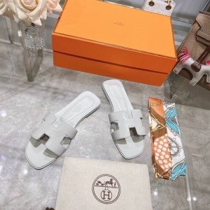 Hermes Oran slides 36-42 Shoes