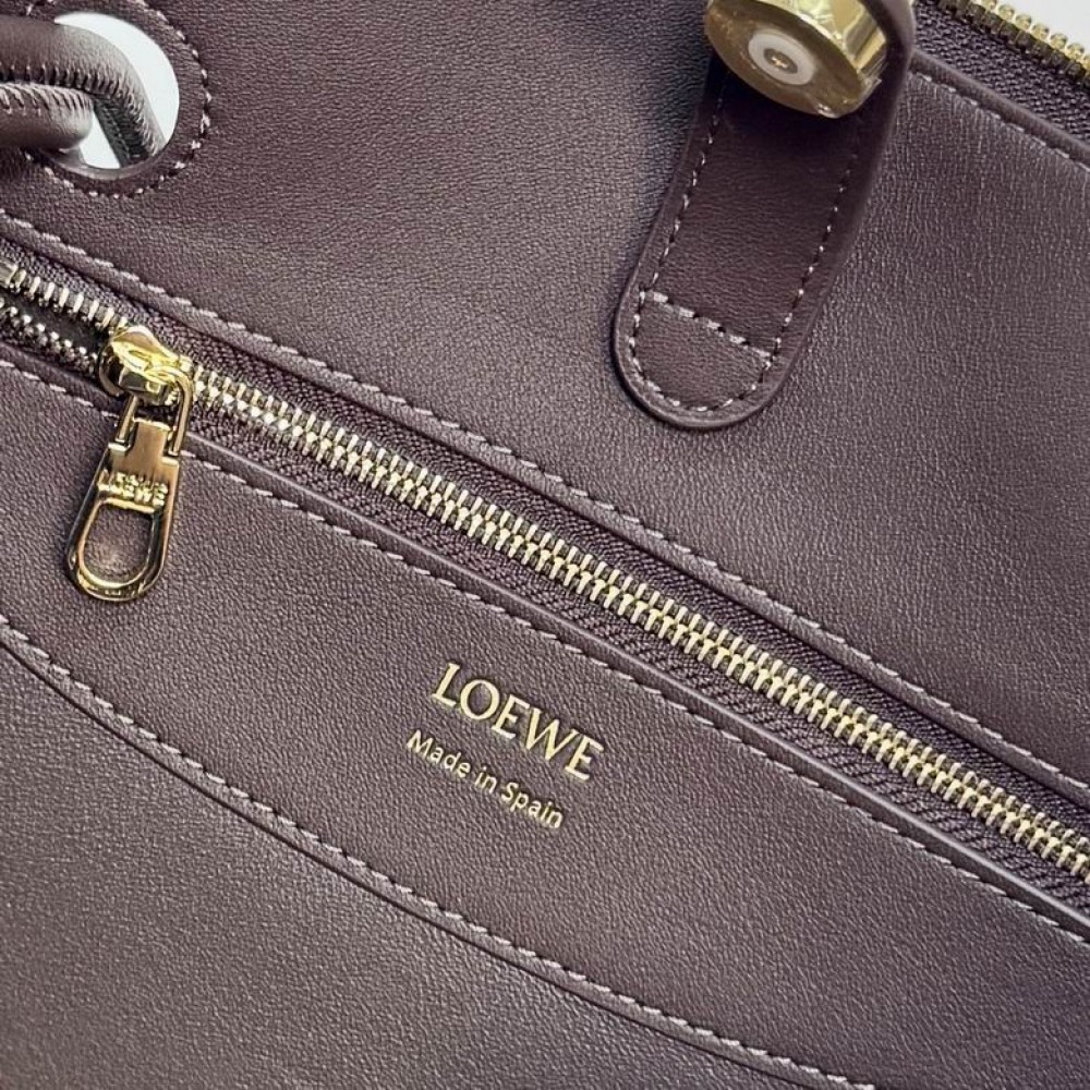 Loewe Madrid shoulder bag 23.5X10X19CM Bags