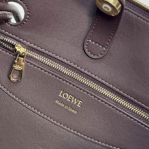 Loewe Madrid shoulder bag 23.5X10X19CM Bags