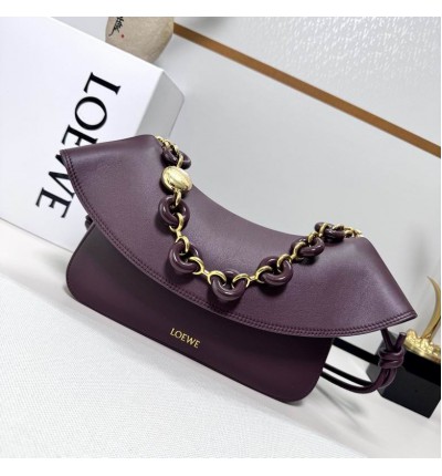 Loewe Medium Ola chain-embellished flap shoulder bag 26X18X13cm