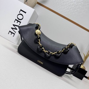 Loewe Medium Ola chain-embellished flap shoulder bag 26X18X13cm Bags