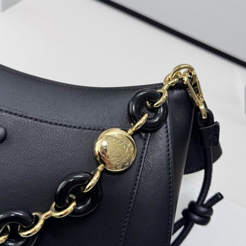 Loewe Medium Ola chain-embellished flap shoulder bag 26X18X13cm Bags