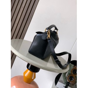 Loewe Featherlight Puzzle Bags