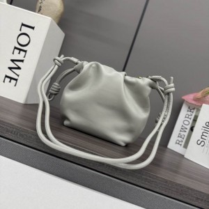 Loewe flamenco purse bag 23x5.5x17cm Bags