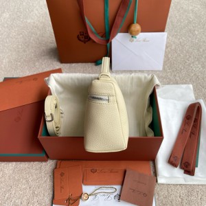 Loro Piana Extra Pocket L19  19 x 11.5 x 7 cm Bags