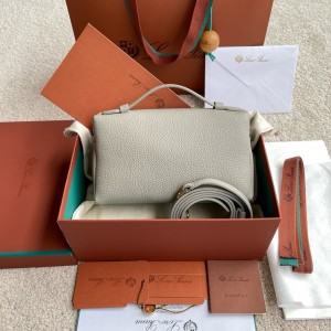 Loro Piana Extra Pocket L19  19 x 11.5 x 7 cm Bags