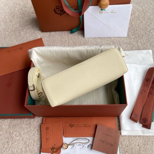 Loro Piana Extra Pocket L19  19 x 11.5 x 7 cm Bags