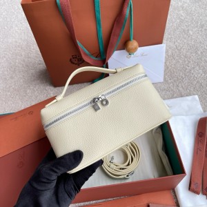 Loro Piana Extra Pocket L19  19 x 11.5 x 7 cm Bags
