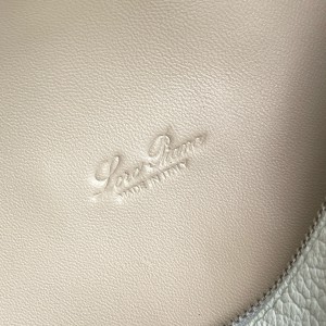 Loro Piana Extra Pocket L19  19 x 11.5 x 7 cm Bags