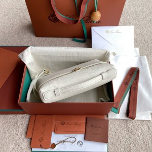 Loro Piana Extra Pocket L19  19 x 11.5 x 7 cm Bags