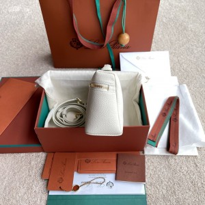 Loro Piana Extra Pocket L19  19 x 11.5 x 7 cm Bags