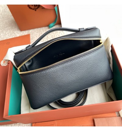 Loro Piana Extra Pocket L19  19 x 11.5 x 7 cm
