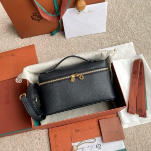 Loro Piana Extra Pocket L19  19 x 11.5 x 7 cm Bags
