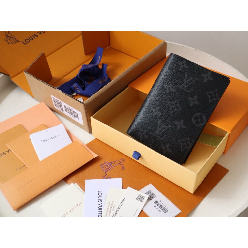 Louis Vuitton passport cover 10x14x2.5cm Accesories