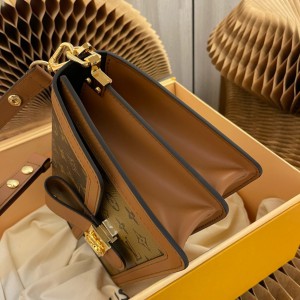 Lv Dauphine M45958 25x10.5x17cm  Bags