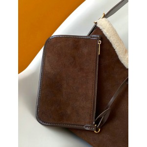 LV Ski CarryAll PM M26421 22x34x11 Bags