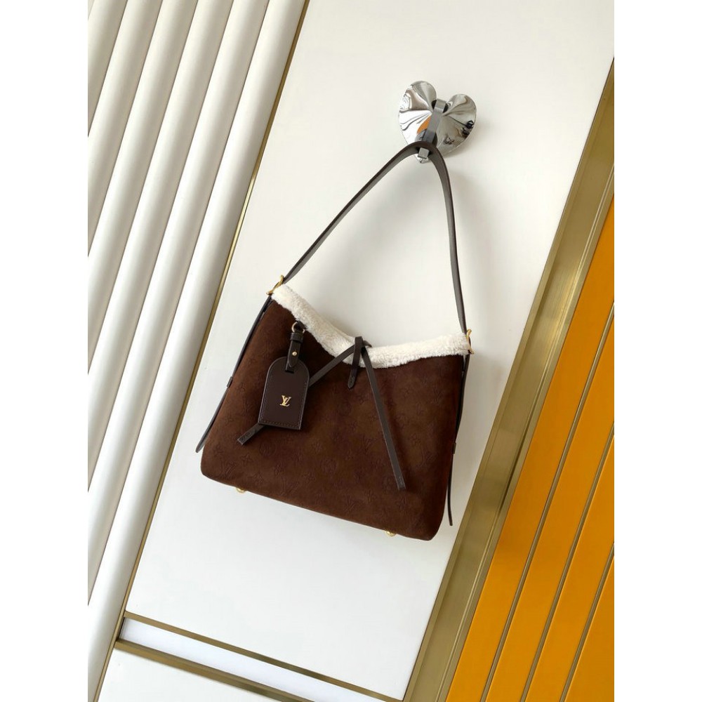 LV Ski CarryAll PM M26421 22x34x11 Bags