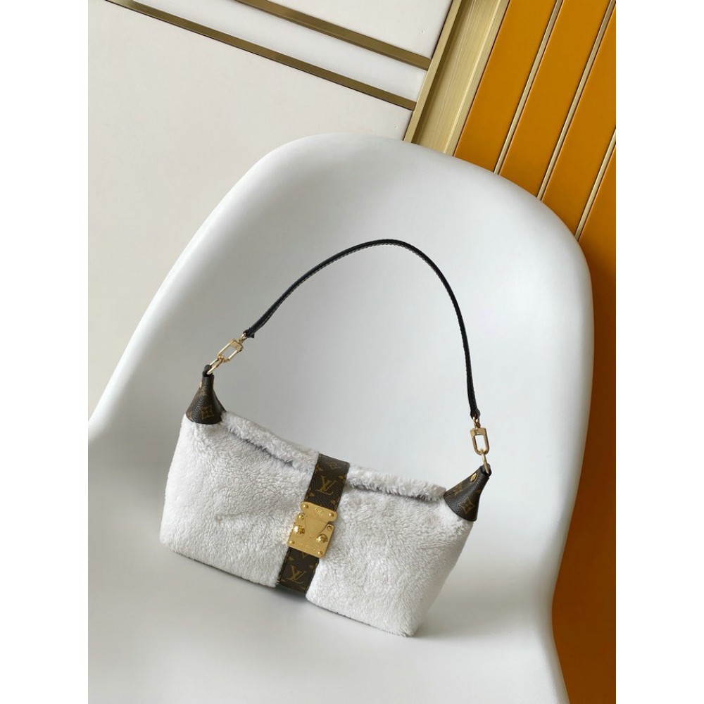 LV Ski Pochette Mia M26245 Bags