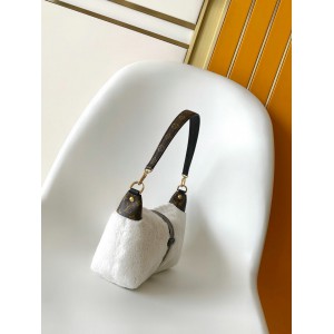 LV Ski Pochette Mia M26245 Bags