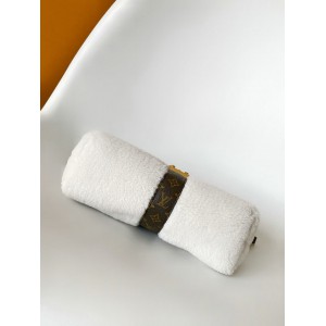 LV Ski Pochette Mia M26245 Bags