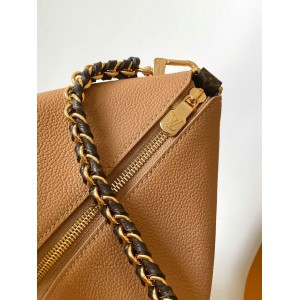 Lv Multipass Fshion show M28029 30 x 26 x 10 cm Bags