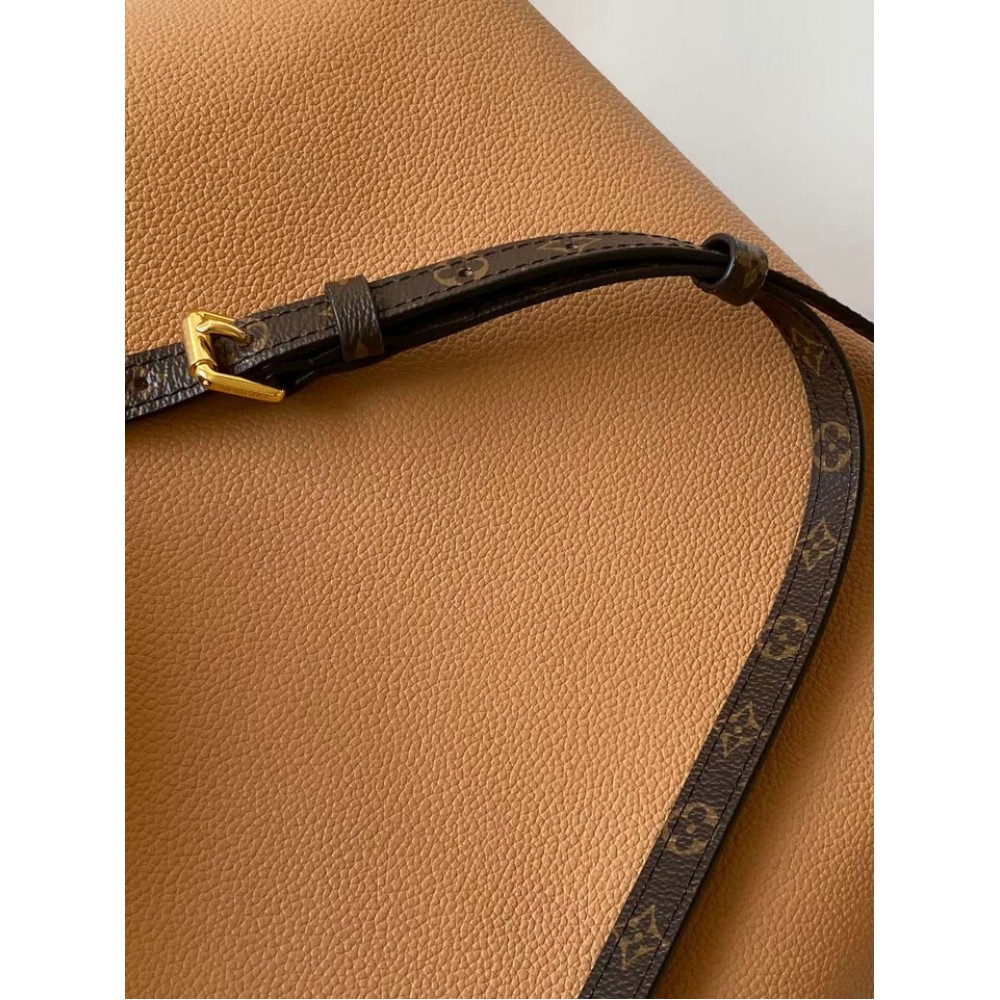 Lv Multipass Fshion show M28029 30 x 26 x 10 cm Bags