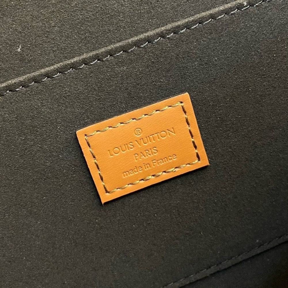 Lv Dauphine M45958 25x10.5x17cm  Bags