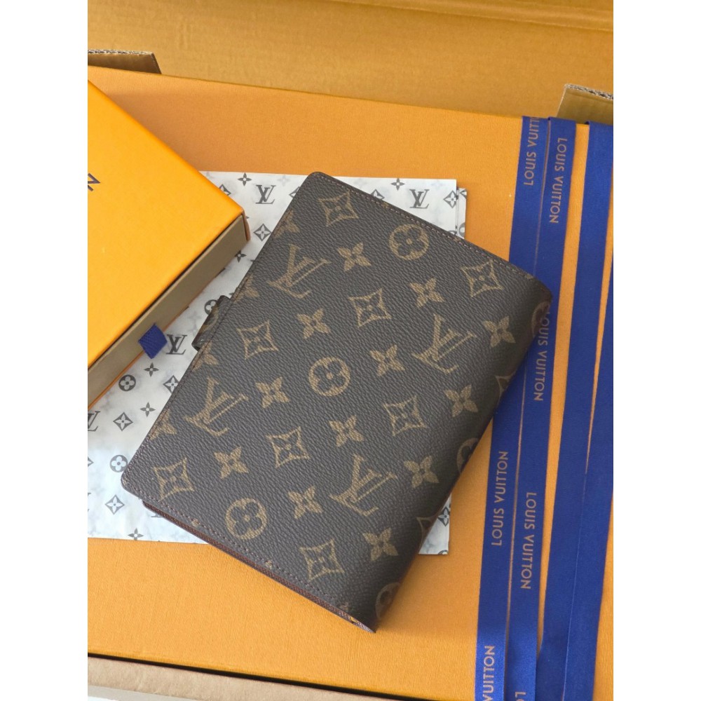 Lv Medium Ring Agenda Cover 14 x 18.5 x 3 cm Accesories